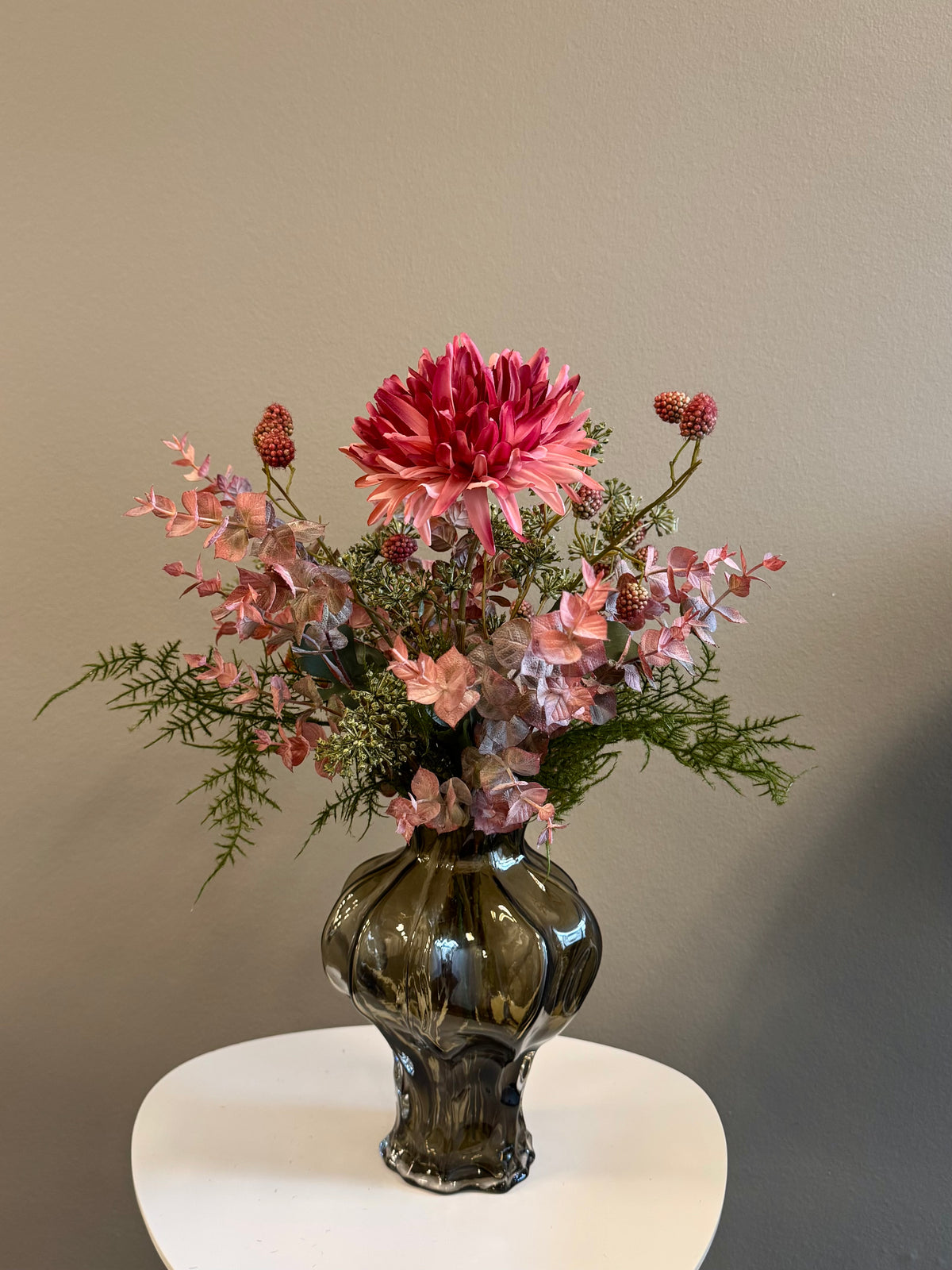 Pink dahlia buket efterår