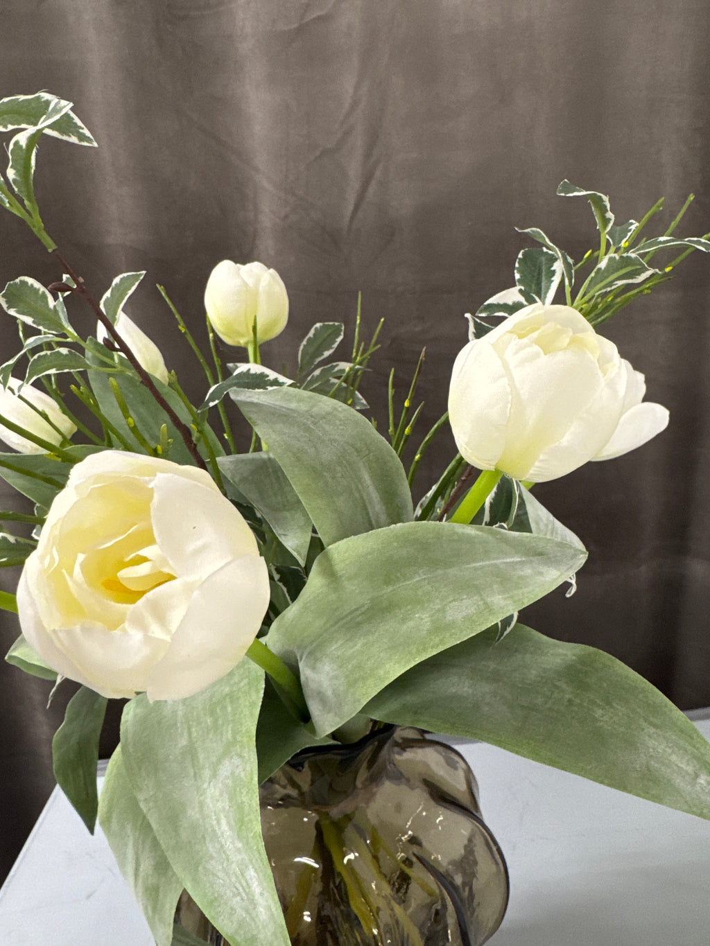 Hvid silke tulipan buket