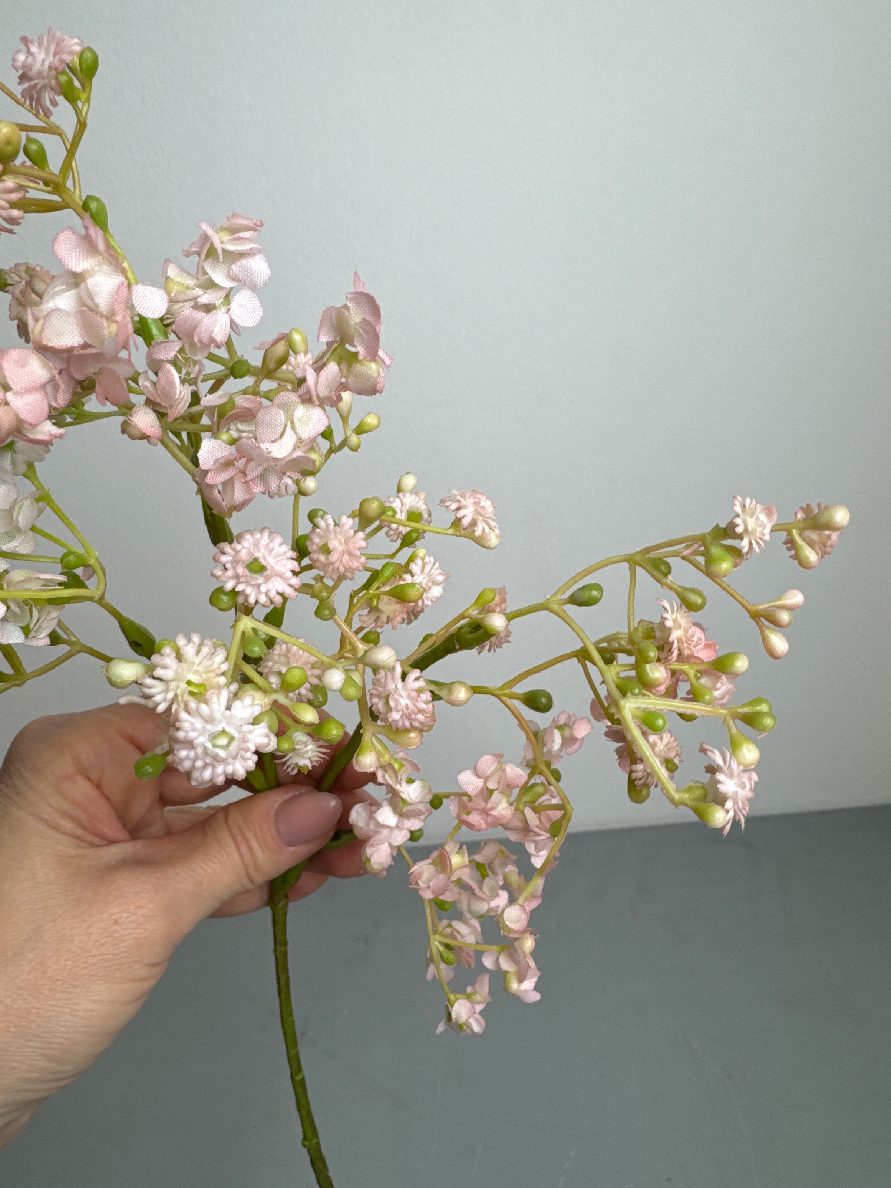 Lille brudeslør lyserød