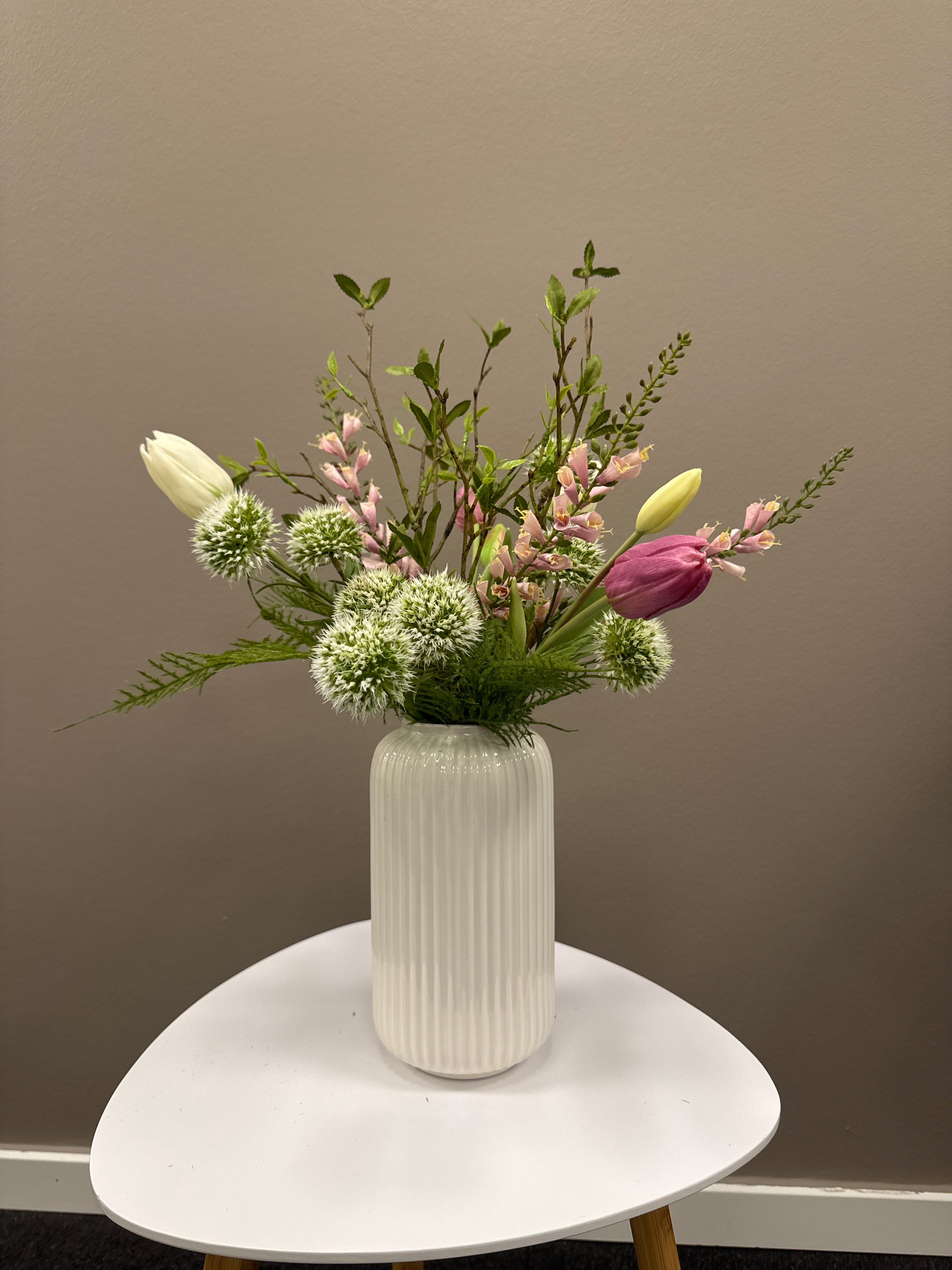 Tulipan buket pink/hvid tilbud