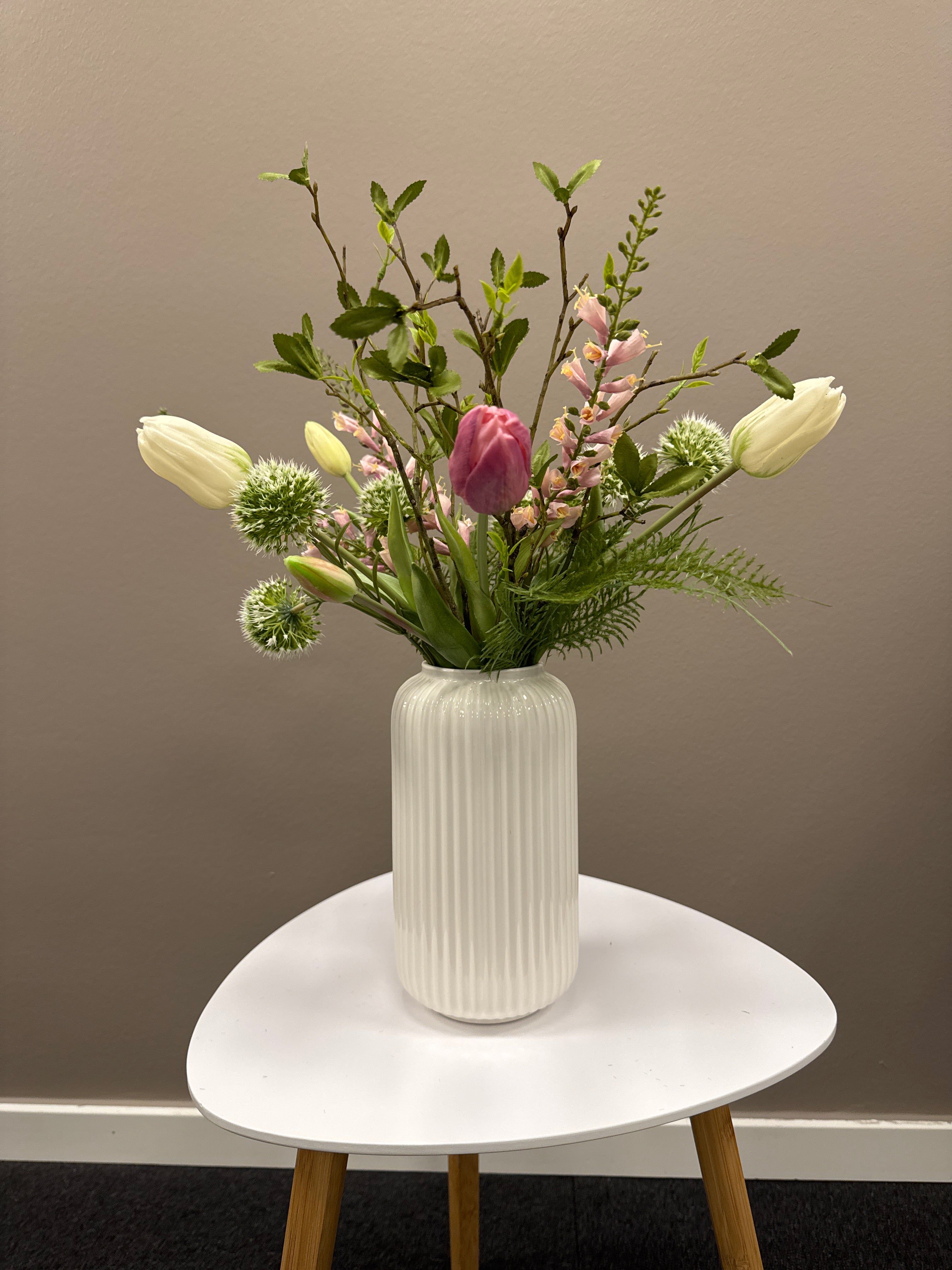 Tulipan buket pink/hvid tilbud