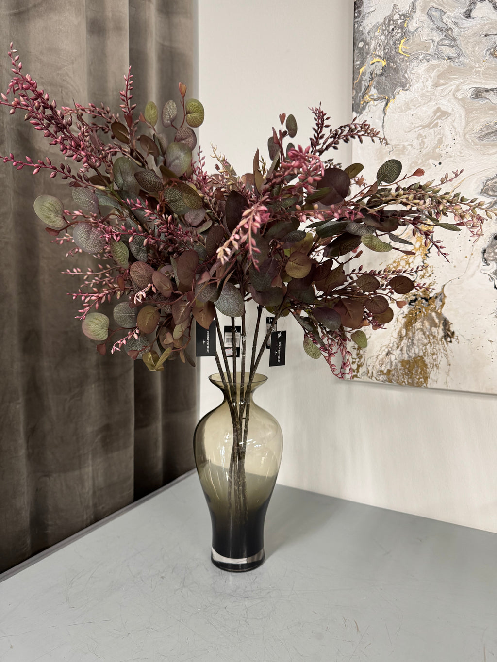 Rød eucalyptus med bær