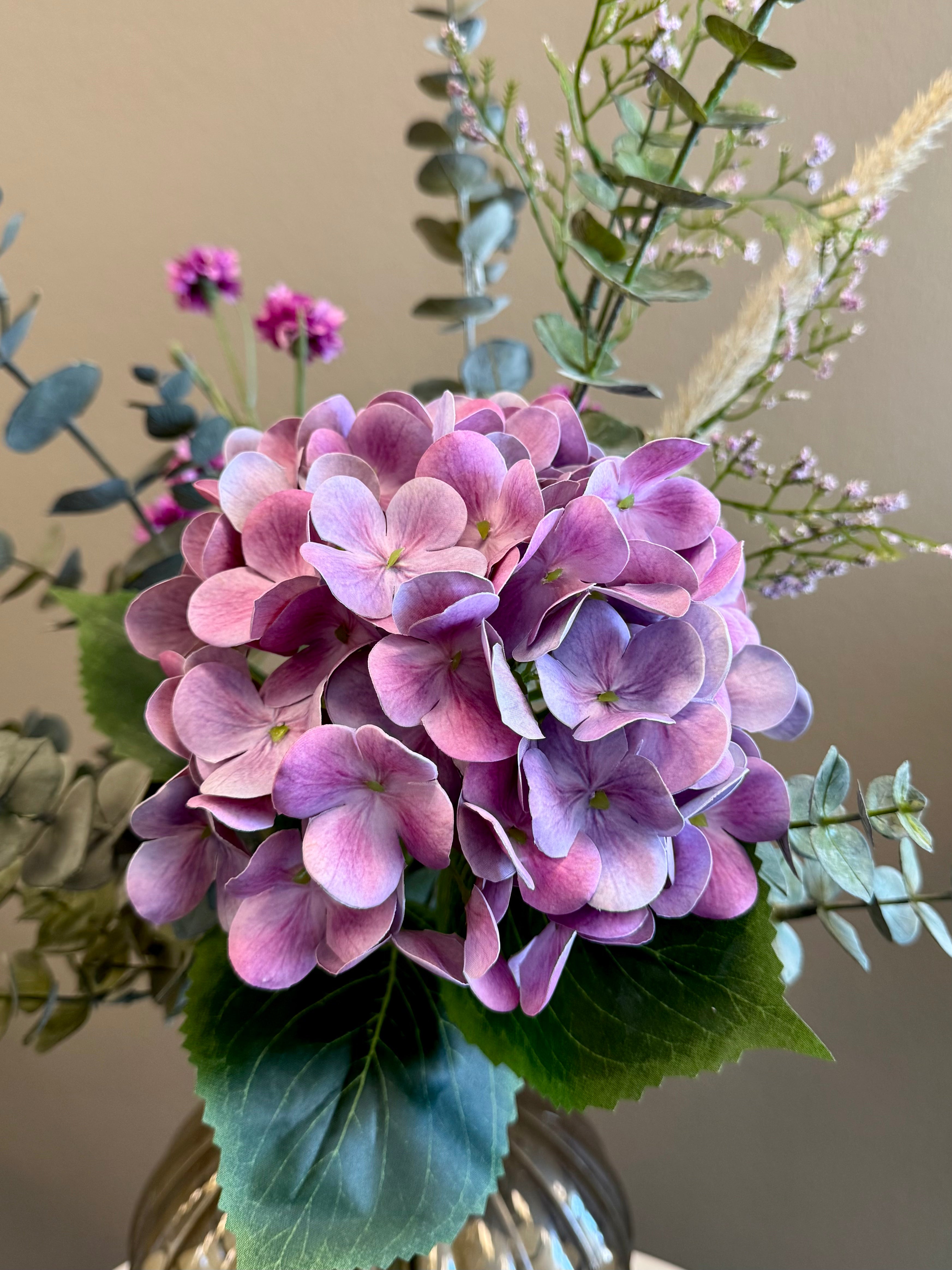 Lilla hortensia buket