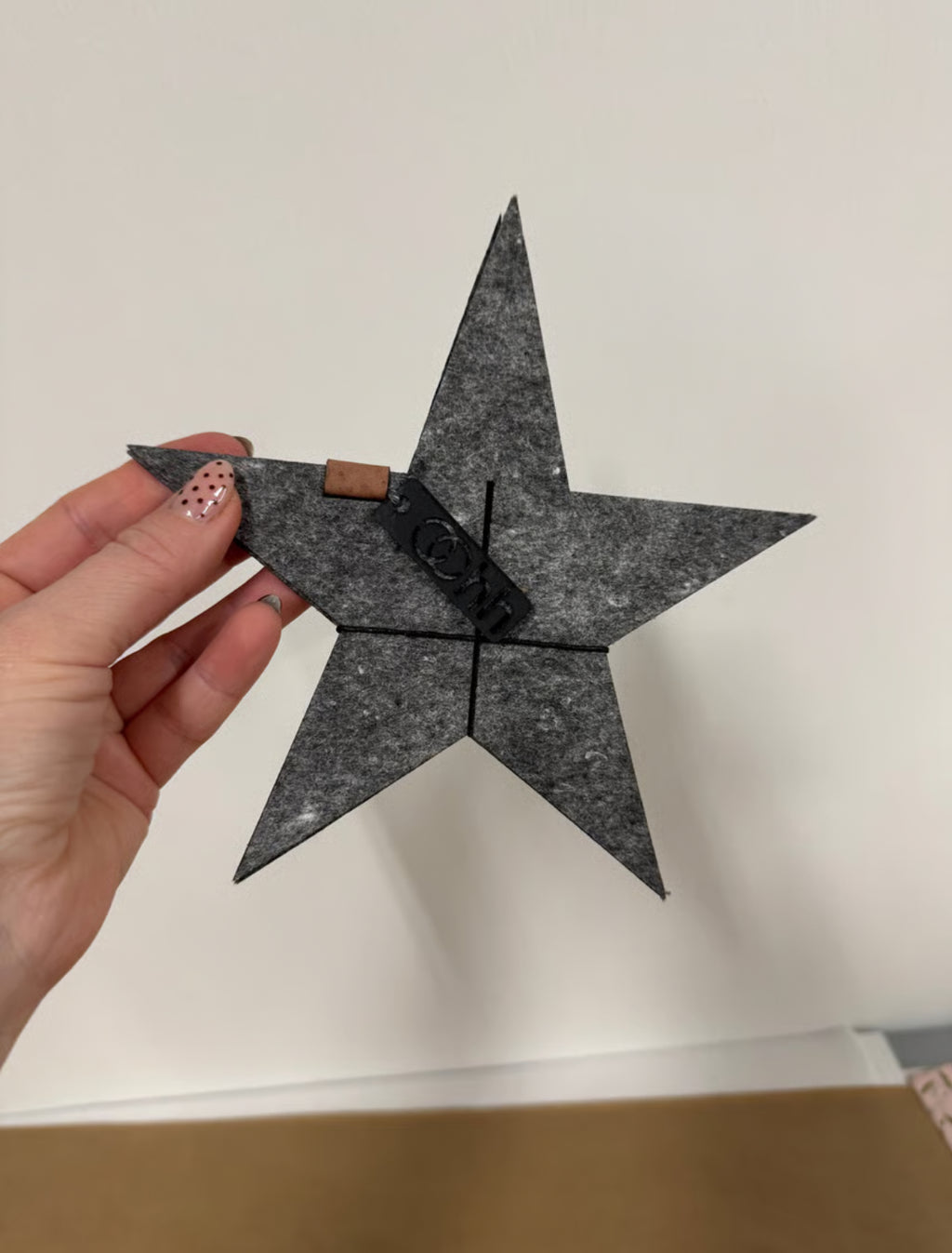 Stjerner mørkgrå 2 stk