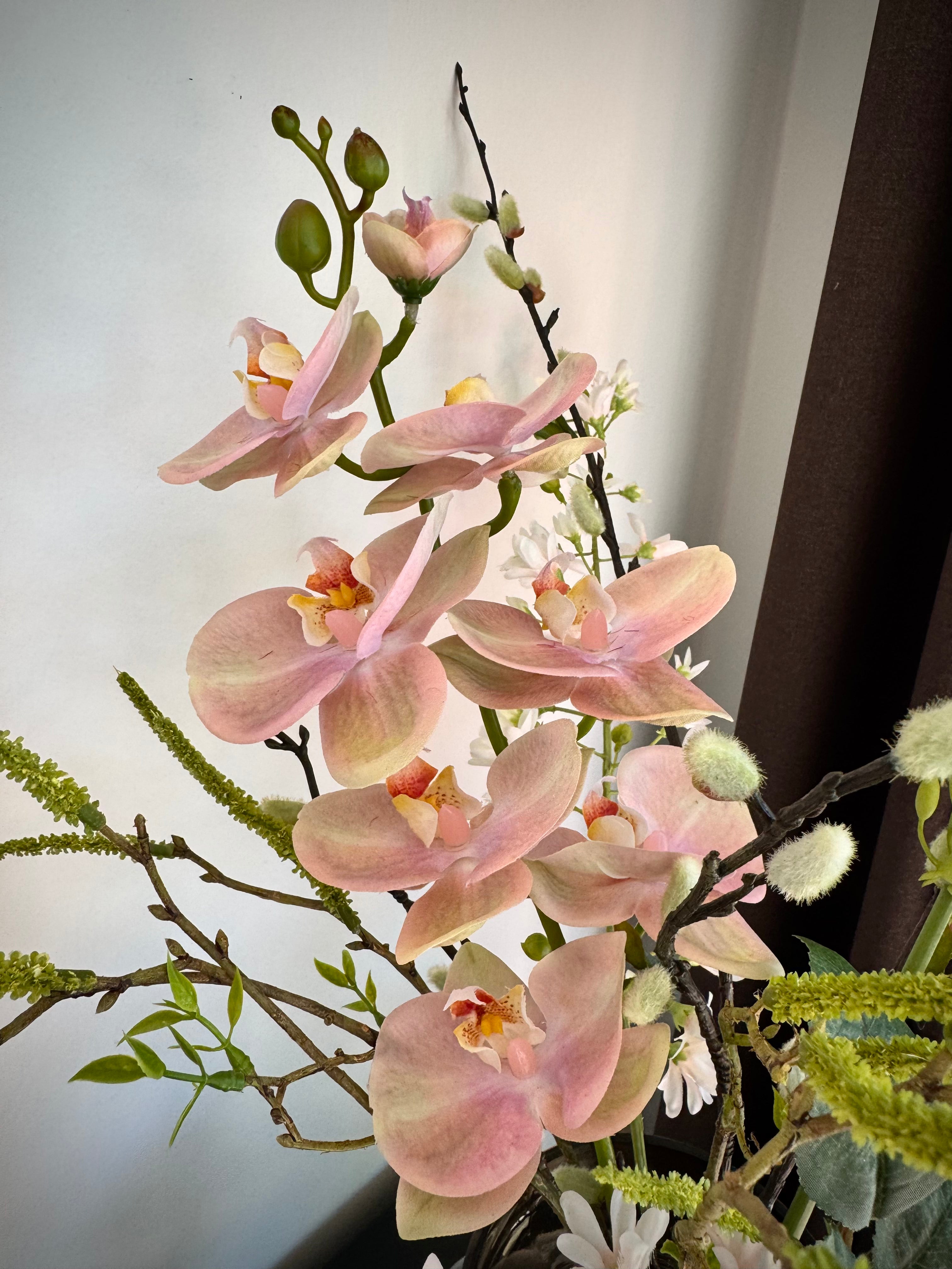 Forårs buket med orkidé og rose