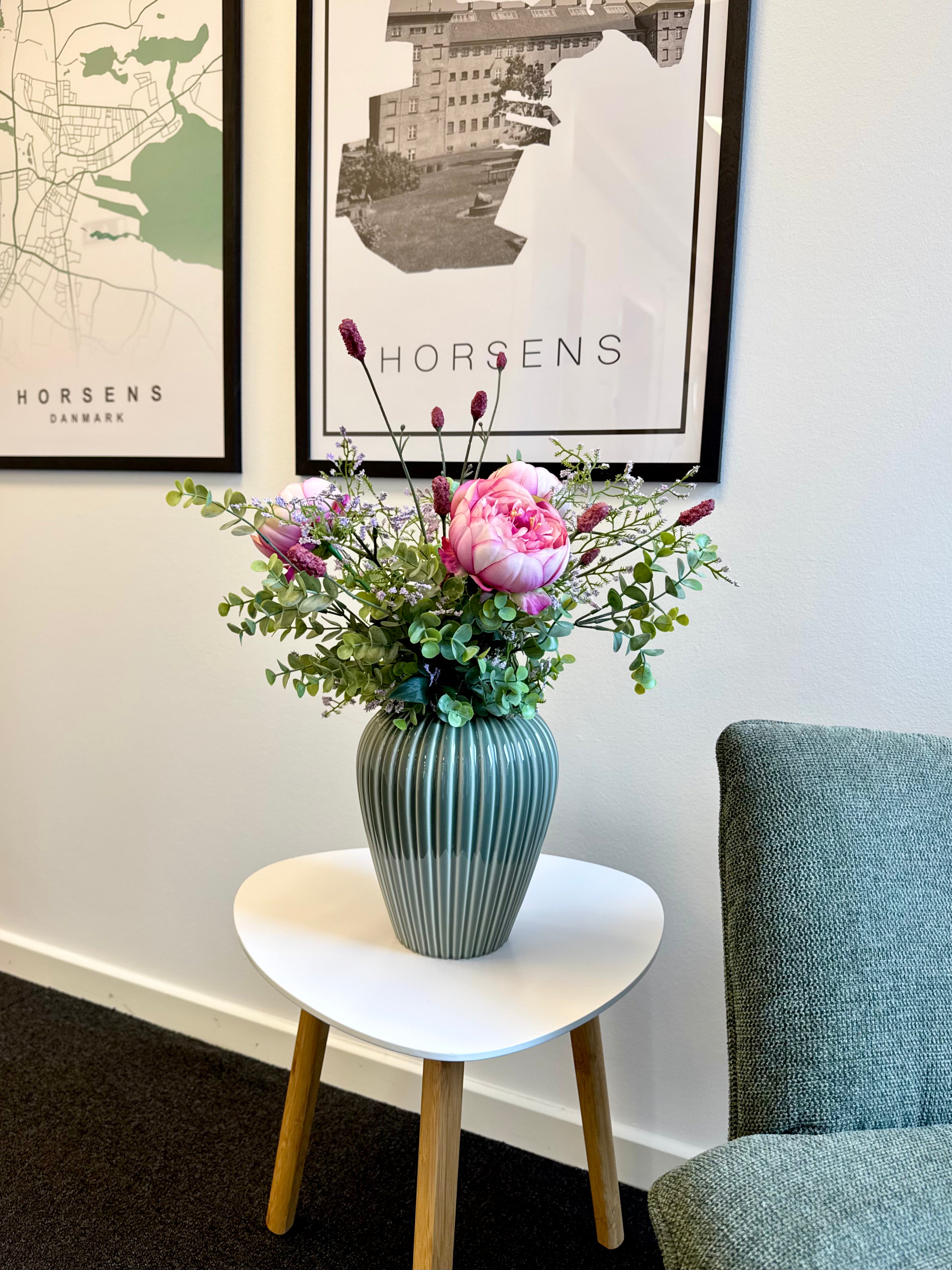 Pæon buket med euca/pimpenell