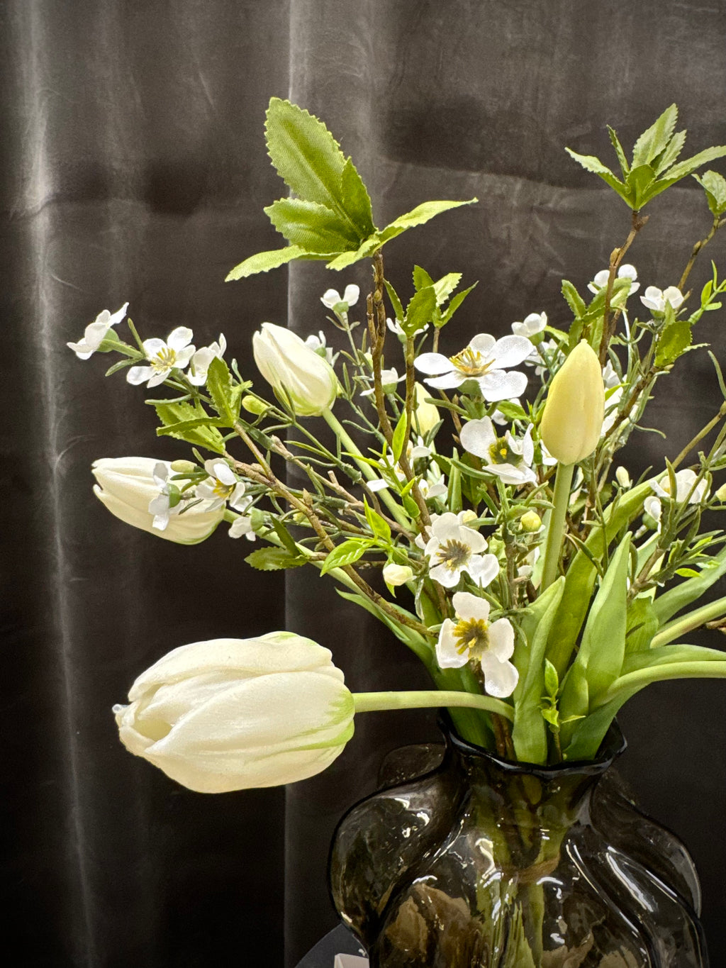 Buket 111 Hvid Tulipan